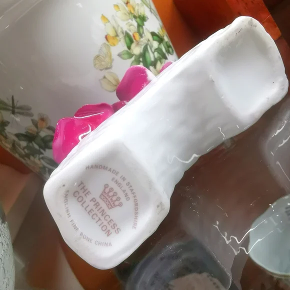 Glossy Ceramic Rose Figurine in Deep Rose and White - Picture 6 of 6